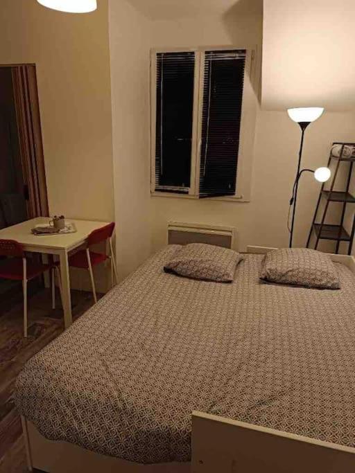 Studio Au Centre De Quimper 2Eme Etアパートメント エクステリア 写真